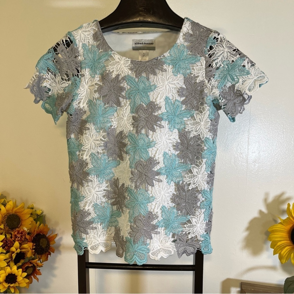 Alfred Dunner Gray and White lace Embellished Blouse